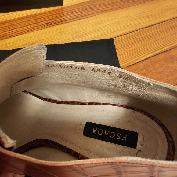 Escada Open Toe Bootie Size 38 - Picture 6 of 8